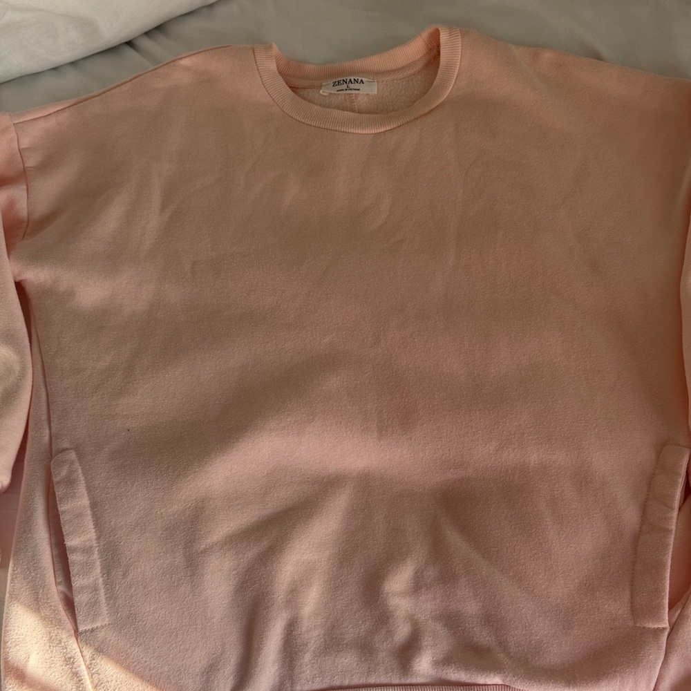 Zenana Outfitters Peach Sweatshirt